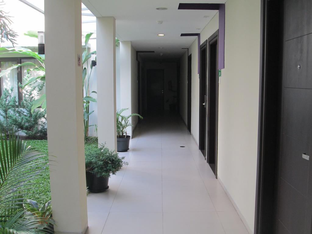 Hotel Anggrek Gandasari Bandung Exterior photo