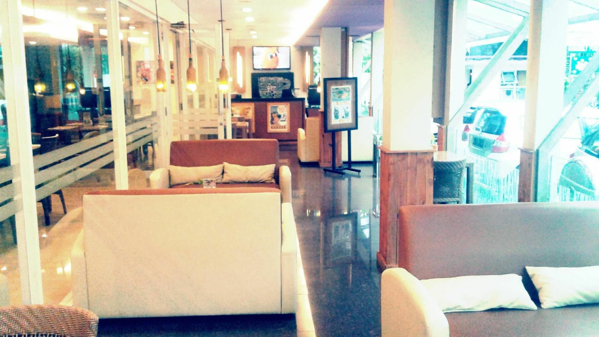 Hotel Anggrek Gandasari Bandung Exterior photo